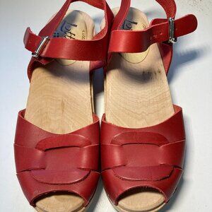 Red Low Heel Peep Toe Clog  Lotta Sandals